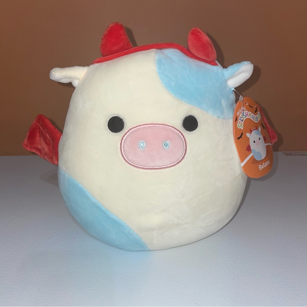 🎃NWT Halloween Squishmallow Devil Cow BELANA